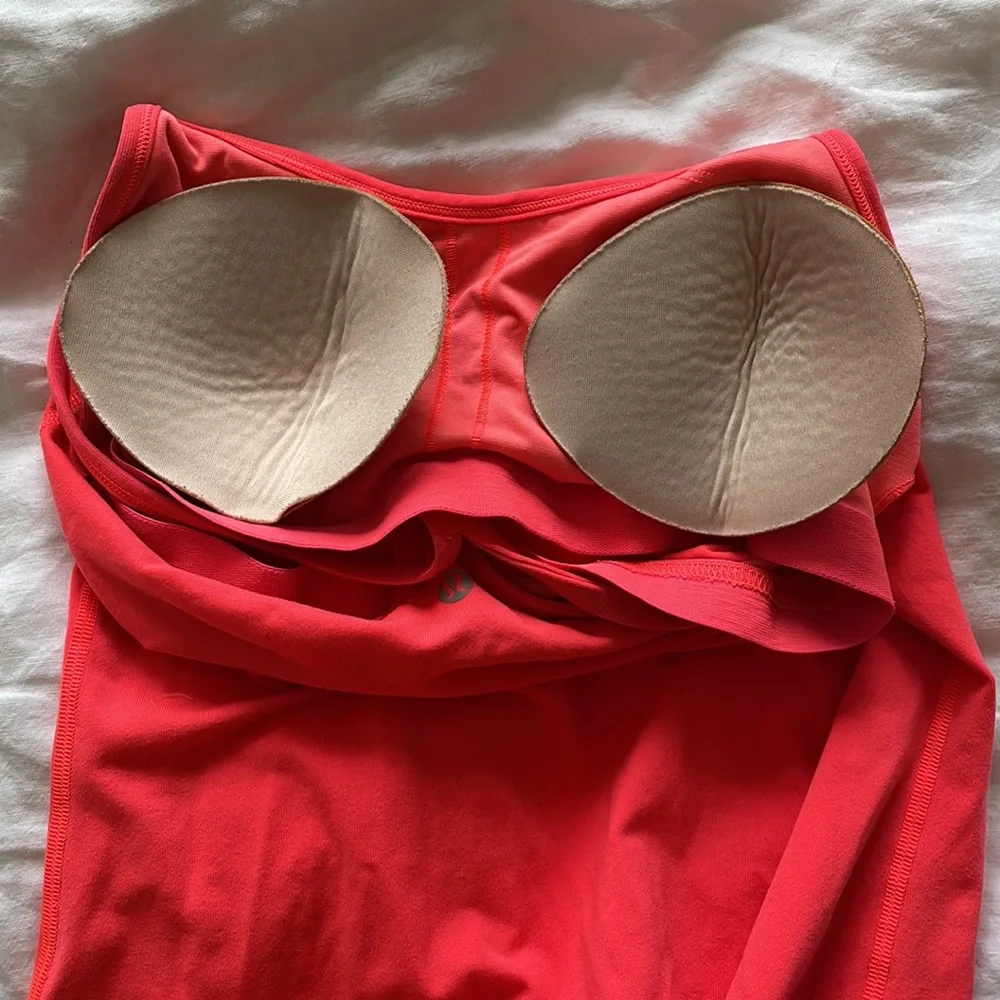 lululemon Power Y Tank Size 8 - Picture 5 of 5